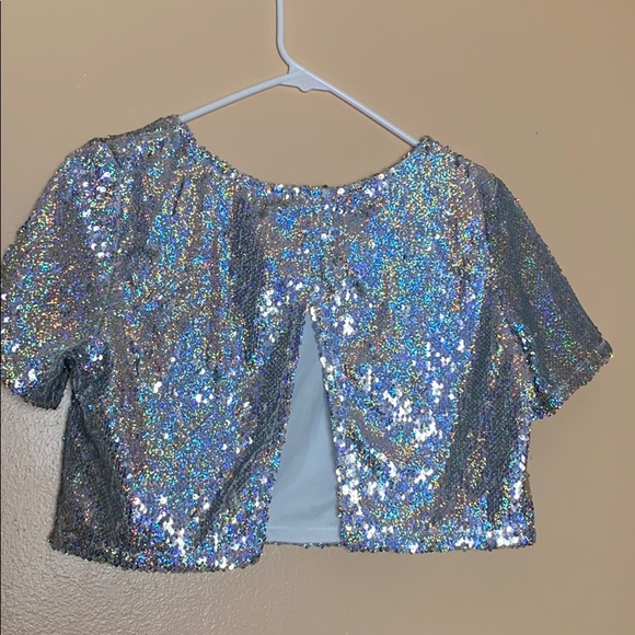 Sequin Crop Top - Picture 3 of 4